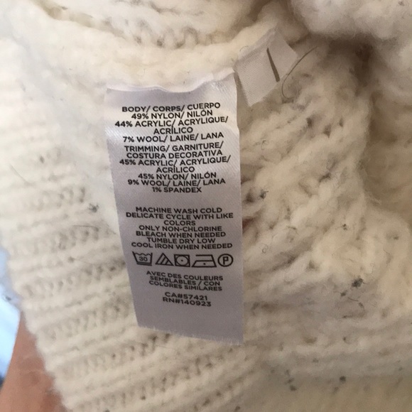 LOFT - Large white knit sweater - Picture 5 of 7